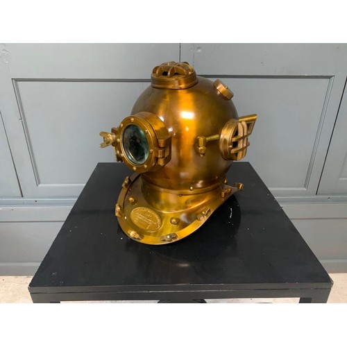 170 - BRASS DIVERS HELMET