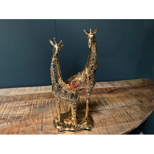 105 - NEW BOXED LARGE GOLD MOTHER AND BABY GIRAFFE STATUE