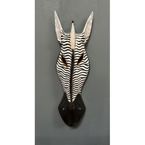 152 - LARGE 50CM TALL WOODEN WALL HANGING DECORATIVE ANIMAL MASK
