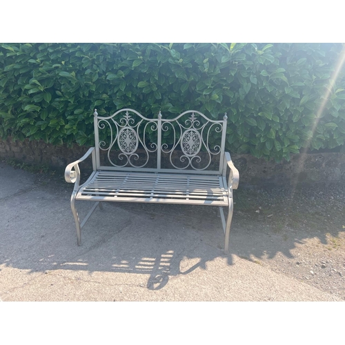 39 - BOXED NEW ANTIQUE GREY ORNATE METAL BENCH (120CM X 54CM X 96CM TALL)