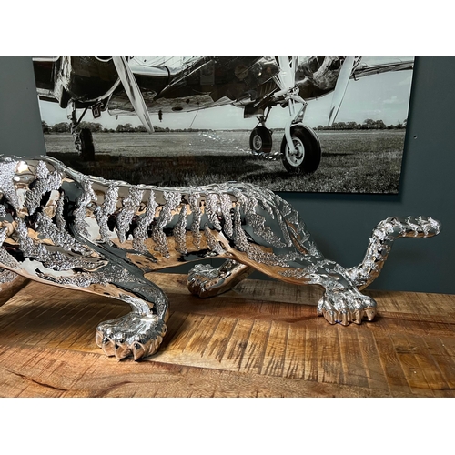 112 - NEW BOXED HUGE SILVER RESIN TIGER STATUE