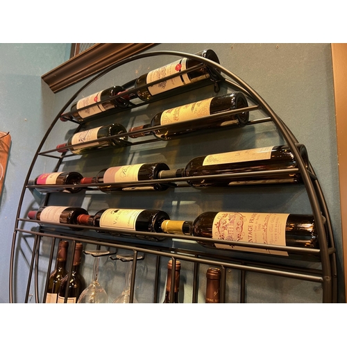 64 - BRAND NEW BOXED HUGE 1M CIRCLE WALL MOUNTED WINE RACK WITH GLASS HOLDER & CORK BASKET