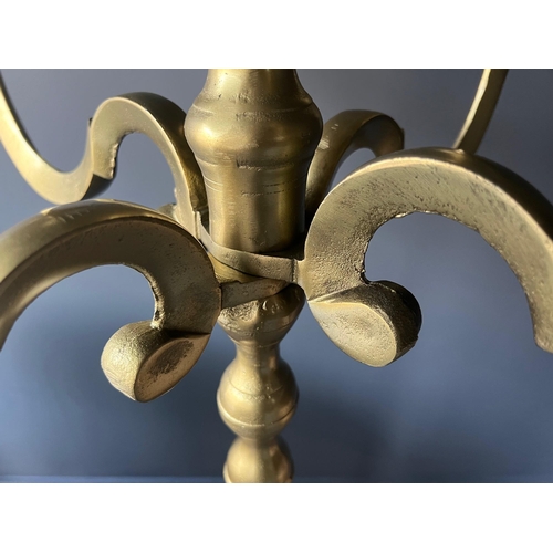 63 - HUGE HIGH QUALITY BOX NEW SOLID METAL BRASS FINISH HEAVY CANDLESTICK (APPROX 1.5M TALL)