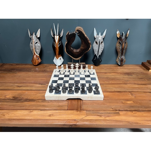137 - SOLID MARBLE COMPLETE CHESS SET