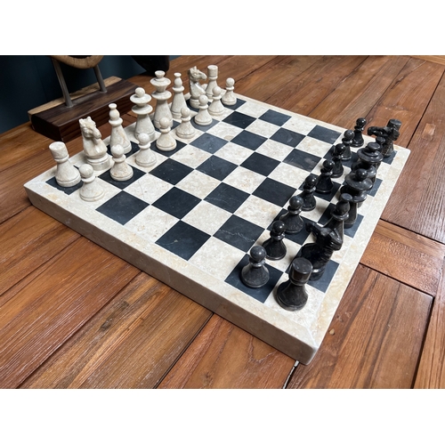 137 - SOLID MARBLE COMPLETE CHESS SET
