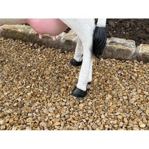 74 - CRATED 1.3M LONG FIBREGLASS RESIN COW