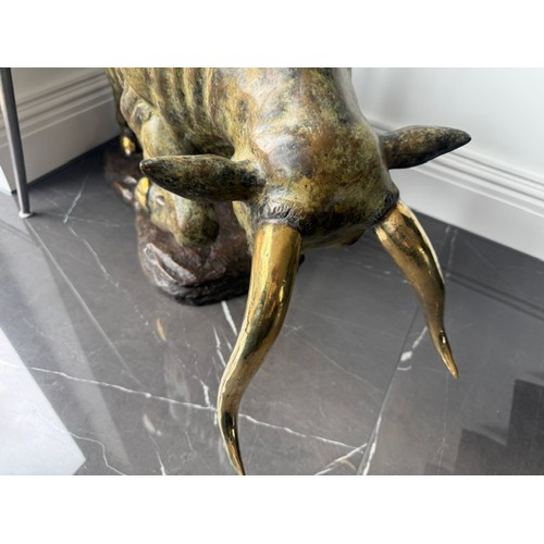37 - EXCEPTIONAL LARGE 1M LONG BRASS BULL FIGURE
