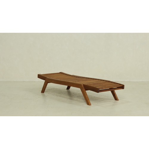 55 - SOLID TEAK NEW PACKAGED GARDEN SUNLOUNGER ON WHEELS