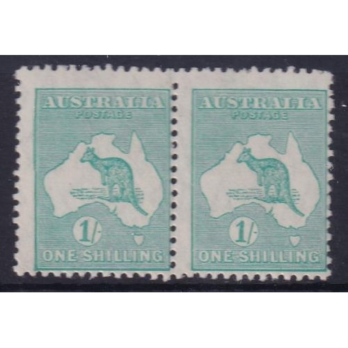 28 - 1929 Kangaroo variety 1/- SG109 fresh UM pair, left unit with distorted frame (see BW 34 (4) iA)  Ca... 