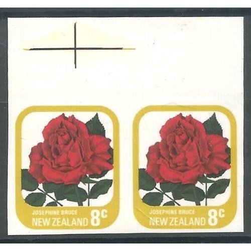 417 - 1976 Error 8c Rose imperf pair (ex CP) Campbell Paterson PA8b (7) UM.