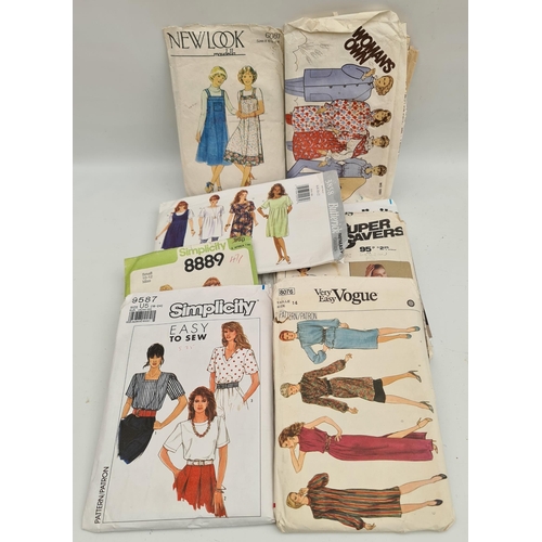 102 - Vintage Dress Making Patterns Assorted Brands 10 in total. Shipping is available you can please ask ... 