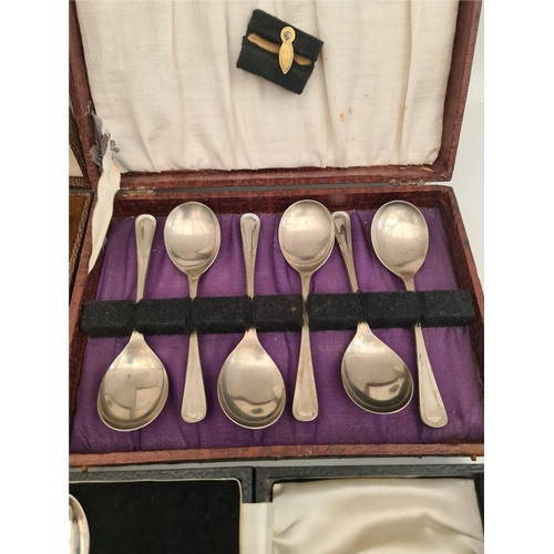 255 - Vintage EPNS Christening Egg Cup Boxed  and Two Boxes of Spoons. Shipping is available you can pleas... 