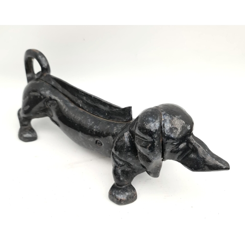 319 - Cast Metal Dachshund Boot Scrape Measures 12 inches long. Shipping is available you can please ask f... 