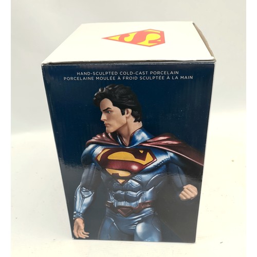 373 - DC Collectibles Superman The Man Of Steel Statue # 0663 of 5200 By Cully Hamner In Original Box and ... 