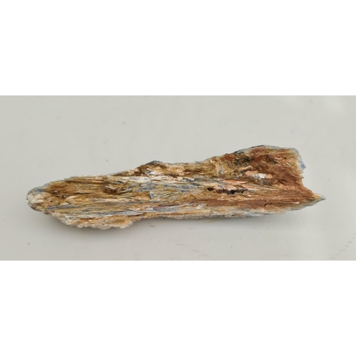 175 - Collectable Rocks and Minerals Kyanite Weight 585g Length 8 inches long by 2 inches thick. Shipping ... 