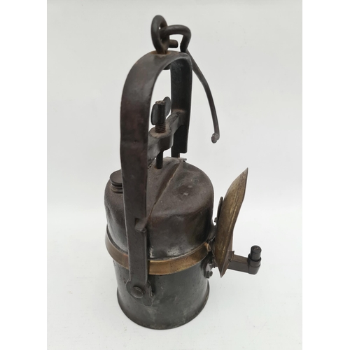 144 - Antique Premier Acetylene Miners or Railway Lamp Crestella Engineering Company Leeds. Measures 10 in... 