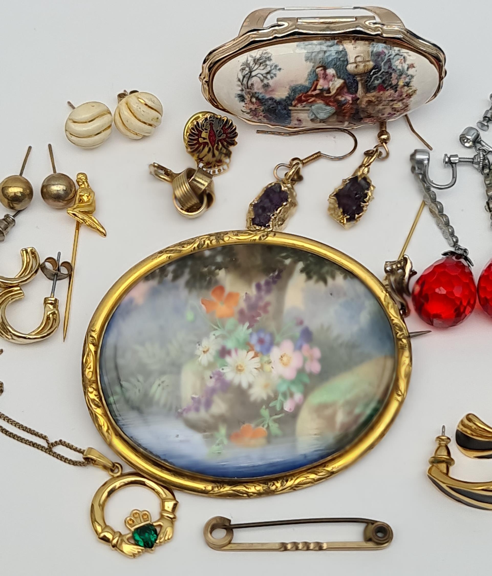 Vintage Hand Painted Brooch Central panel Ceramic With Still Life Scene