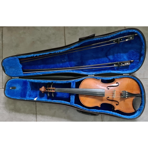 31 - Vintage Musical Instrument Piena Student Violin Made in Czechoslovakia. In Cathedral Hard Case and T... 