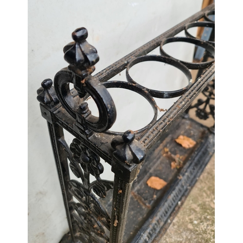 393 - Vintage Cast Metal Victorian Style Umbrella Stand. Measures 72cm wide by 68cm tall. Shipping is avai... 