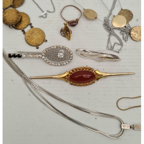 64 - Vintage Parcel of Costume Jewellery. Includes Brooches, Pendant and Necklaces. Shipping is available... 