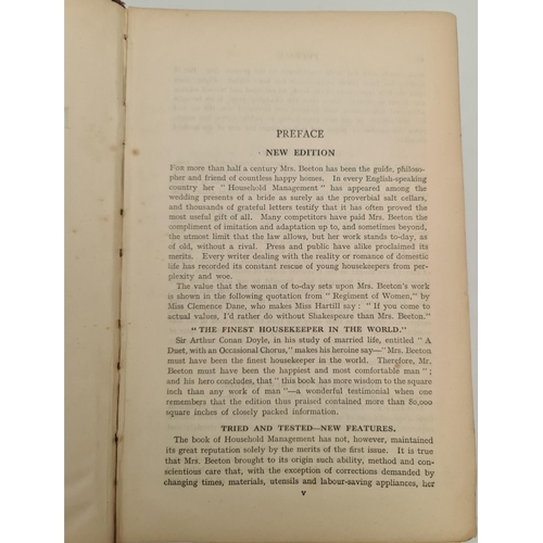 101 - Antique Book Mrs Beetons Household Management A Complete Cookery Book 1923 Ward Lock & Co. London an... 