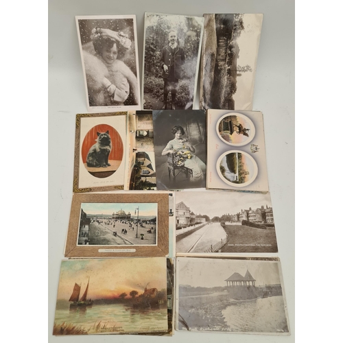 118 - Parcel of 30 Postcards Various Topics and Locations. Includes Real Photograph. Various Early Dates. ... 