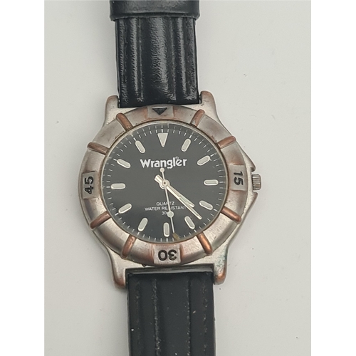 373 - Vintage Wrist Watches Gents Wrangler Quartz and Ladies Seastar Quartz. Shipping is available. Please... 