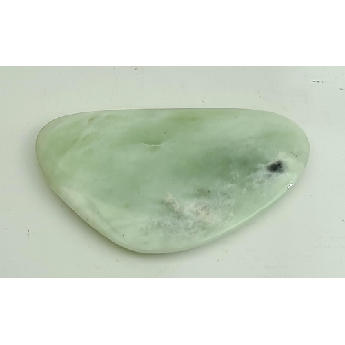 411 - Collectable Rocks and Minerals Polished Jade Weight 83g Length 4 inches long. Shipping is available.... 