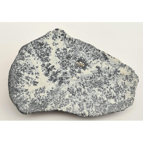 419 - Collectable Mineral Manganese Dendrites Weight 232g. Measures 10cm by 8cm by 3cm thick. Shipping is ... 