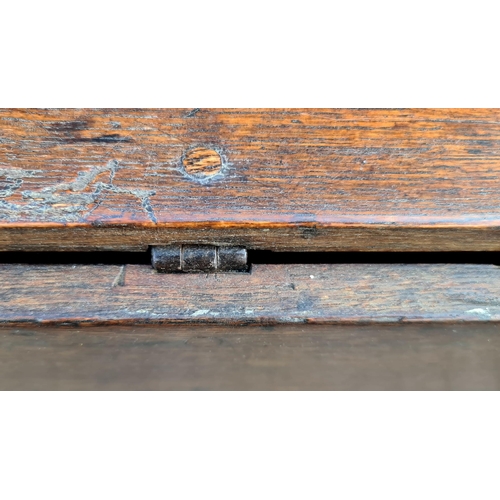 217 - Antique Bobbin Leg Two Drop Leaf Oak Table. Pinned Joints and Original Hinges With Supporting Later ... 