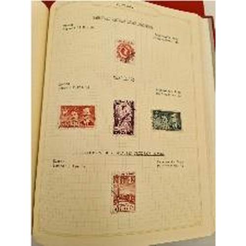 90 - 2 Stamp Albums Australia 1913 to 1981 Over 600 Stamps Presented on Individual Annotated Sheets. Ship... 