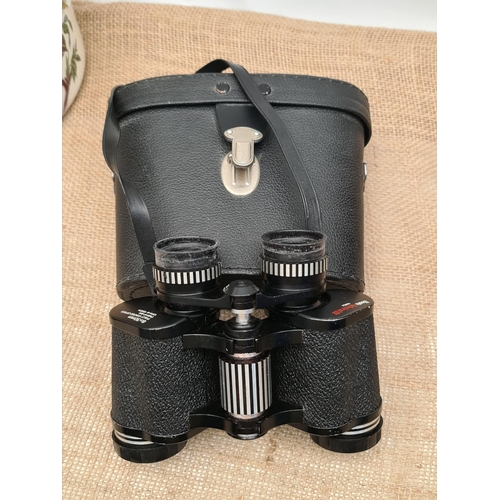 49 - Pair of Boots Admiral III 8 x 30mm Binoculars in Black Carry Case. Shipping is available. Please ask... 