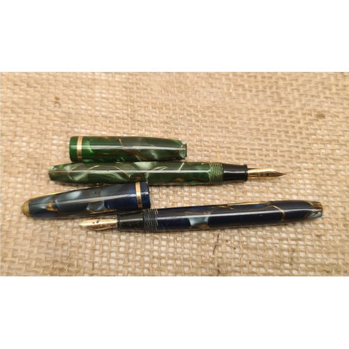 441 - Vintage Parcel of 7 Pens. Includes Parker Ball Point, Papermate Ball Point and A Fountain Pen.  Ship... 