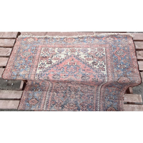 191 - Vintage Hamadan Rug With Central Medallion. Red Blue and Cream colours. Measures 190cm long and 130c... 