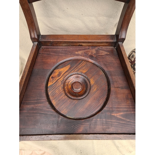 224 - Victorian Mahogany Commode. Later Repairs to Seat and Pot Holding Area. Measures 108cm tall 55cm wid... 