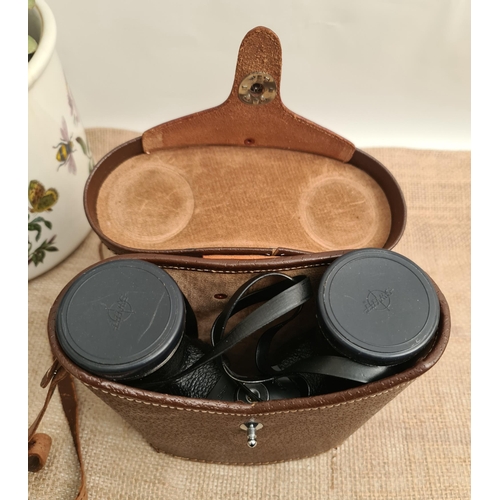 477 - Vintage Swift Saratoga 8 x 40 Binoculars in Original Leather Case.  Shipping is available. Please as... 