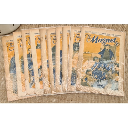 114 - 10 x Early 20th Century Comics the Magnet 1930's. Shipping is available. Please ask for a quote befo... 