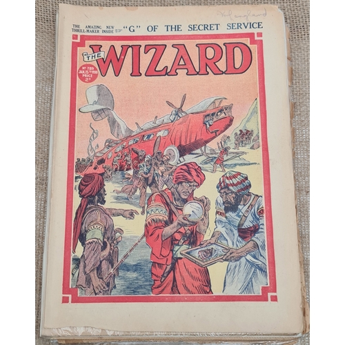 117 - 10 x Early 20th Century Comics The Wizard 1930's and 1940's. Shipping is available. Please ask for a... 