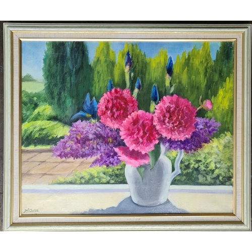 270 - Vintage Art Oil Painting on Board Still Life Flowers in a Vase. Signed lower right Oates. Measures 2... 