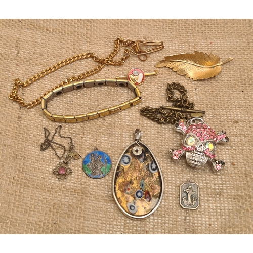 65 - Vintage Parcel of Jewellery Includes Pendants Brooches and Chains Shipping is available. Please ask ... 