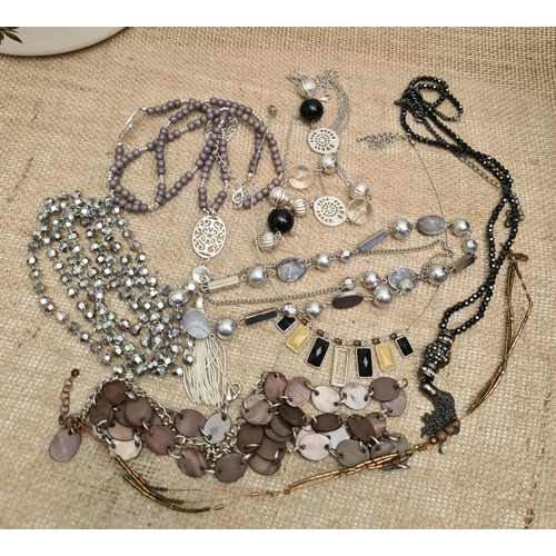 67 - Jewellery Parcel of Vintage Necklaces Eight in Total. Shipping is available. Please ask for a quote ... 