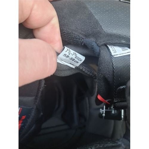 3 - HJC i90 Davan Matt Grey & White Flip Front Motorcycle Crash Helmet 58 -59cm. Boxed with Original Lab... 