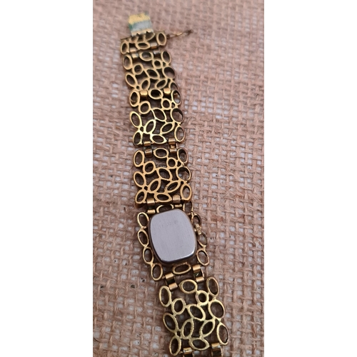 438 - Vintage Ladies Rotary Wrist Watch 17 Jewels. Needs a Service. Shipping is available. Please ask for ... 