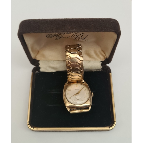 457 - Vintage 1960's 9ct Gold Audax Mans Wrist Watch. Working Condition. Total weight 35g. Gold weight app... 