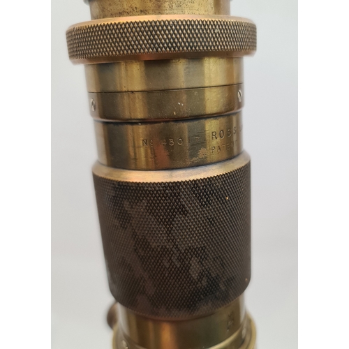 463 - WWII Artillery Brass Gun Sight Telescope By Ross of London No. 43017. Measures 60cm in length. Shipp... 