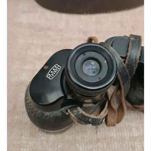 479 - Ross of London Solaross 9 x 35 Binoculars in Original Leather Case. Shipping is available. Please as... 