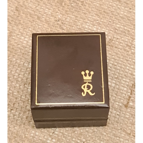 59 - 9ct Gold Cameo Brooch Total Weight 6g. Shipping is available. Please ask for a quote before bidding.... 