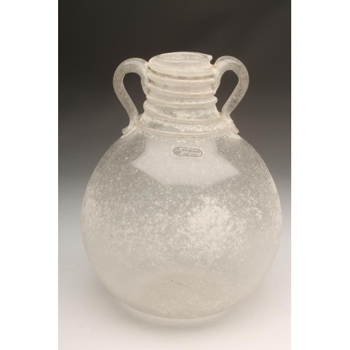 107 - A SEGUSO VETRI D'ARTE WHITE SCAVO GLASS ROMANESQUE STYLE VASE, modern, of globular form with two pul... 