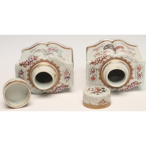 21 - A PAIR OF SAMSON PORCELAIN ARMORIAL TEA CANISTERS AND COVERS, late 19th century, copying 18th centur... 