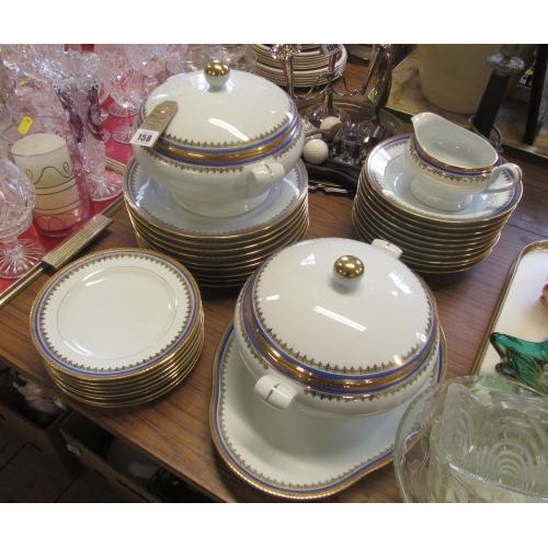 158 - QUANTITY OF LIMOGES DINNER WARE